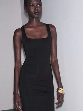 Black Square-Neck Sleeveless Women's Dress